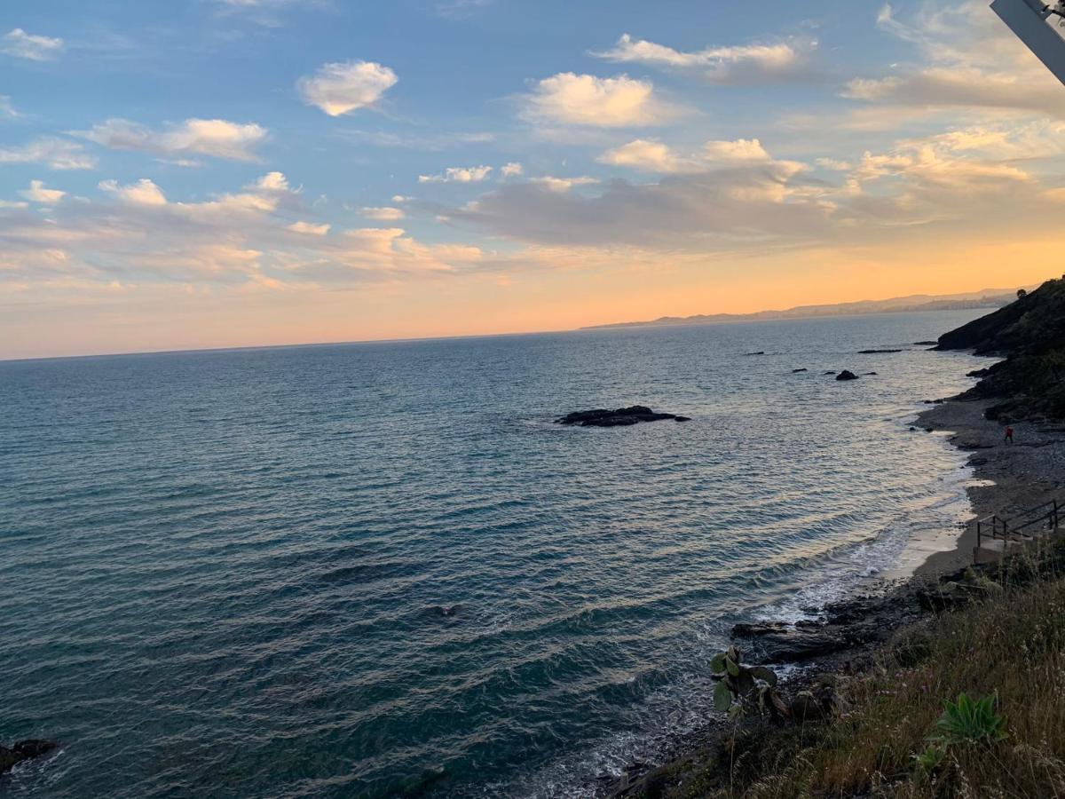 Piso En Zona Tranquila De - Torrequebrada Golf Benalmádena Exterior foto